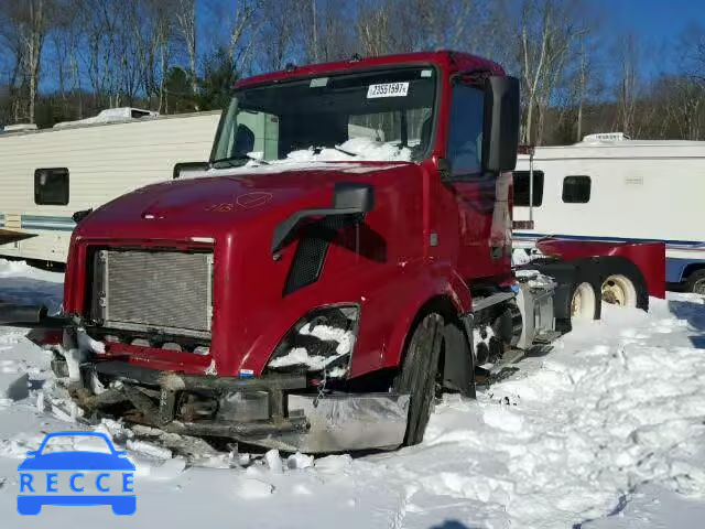 2012 VOLVO VNL 4V4NC9EJ1CN562858 Bild 1