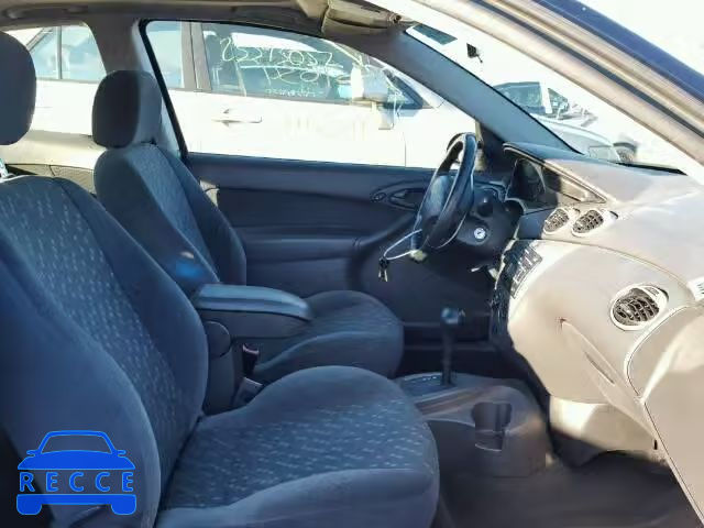 2002 FORD FOCUS ZX3 3FAFP31302R222241 image 4