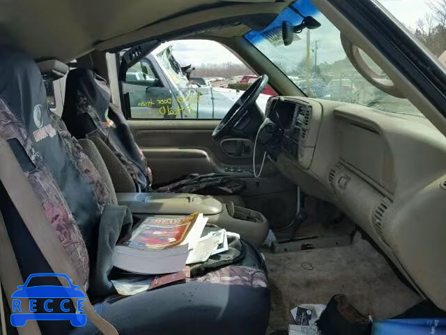 1997 GMC YUKON 1GKEK13R7VJ750887 image 4