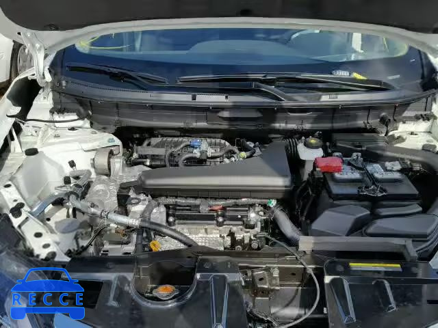 2017 NISSAN ROGUE S 5N1AT2MT1HC776624 image 6