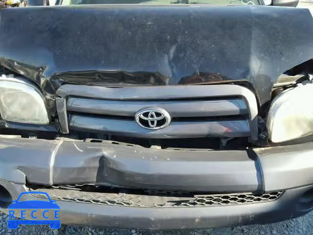 2005 TOYOTA TUNDRA 5TBJU32135S451369 зображення 6