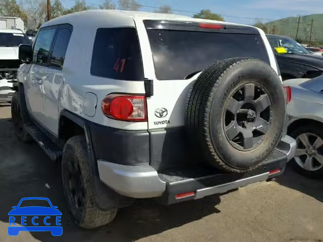 2010 TOYOTA FJ CRUISER JTEBU4BF2AK079209 image 2