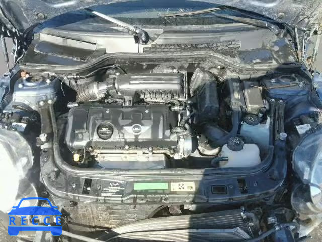 2010 MINI COOPER CLU WMWML3C59ATX38667 image 6