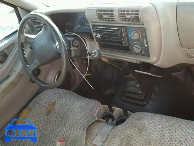 1995 GMC SONOMA 1GTCS1442S8522305 image 8