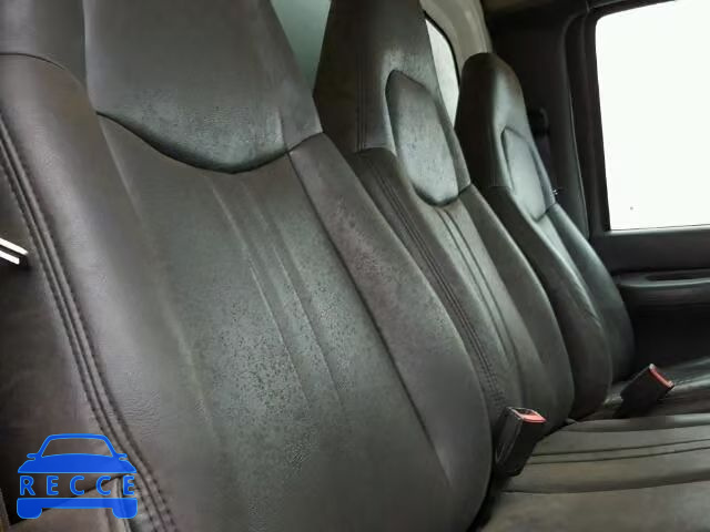 2004 GMC C7500 C7C0 1GDJ7C1C84F901805 image 5