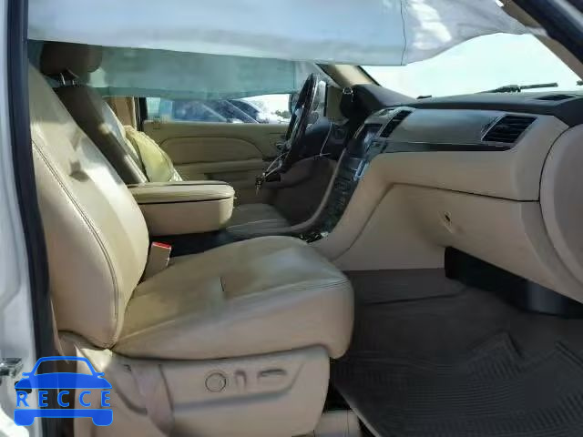 2011 CADILLAC ESCALADE E 1GYS4JEF7BR126557 image 4
