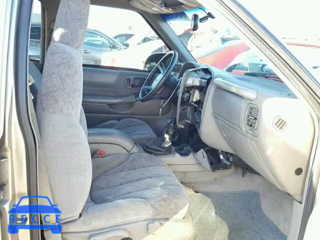 1999 GMC ENVOY 1GKDT13W7X2524683 image 4