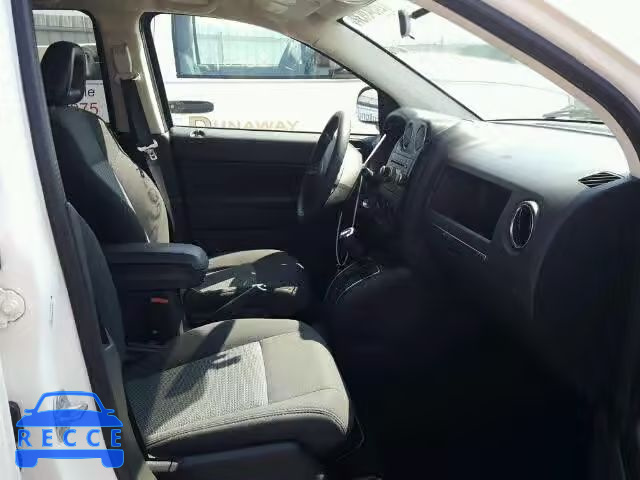 2009 JEEP COMPASS SP 1J4FT47B89D102825 image 4