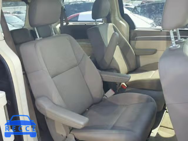 2009 VOLKSWAGEN ROUTAN SE 2V8HW34129R544755 зображення 5