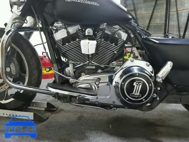 2012 HARLEY-DAVIDSON FLHX 1HD1KBM12CB640683 image 11