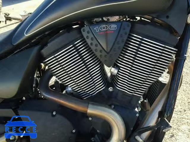 2015 VICTORY MOTORCYCLES GUNNER 5VPLB36N7F3045621 Bild 6