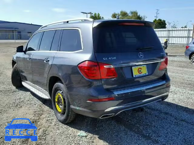 2013 MERCEDES-BENZ GL450 4 MA 4JGDF7CE4DA259456 Bild 2