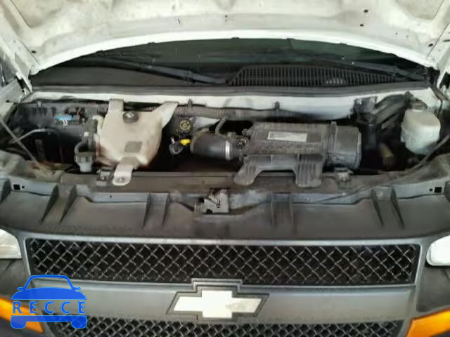 2009 CHEVROLET EXPRESS G1 1GCFG15X591107439 image 6