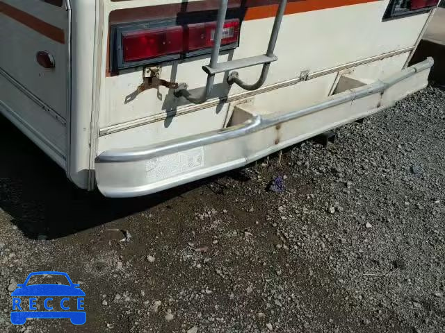 1984 CHEVROLET P30 1GBKP37WXE3320436 image 9
