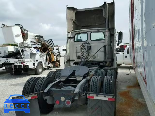 2006 STERLING TRUCK AT9500 2FWJA3CK66AW38508 Bild 3