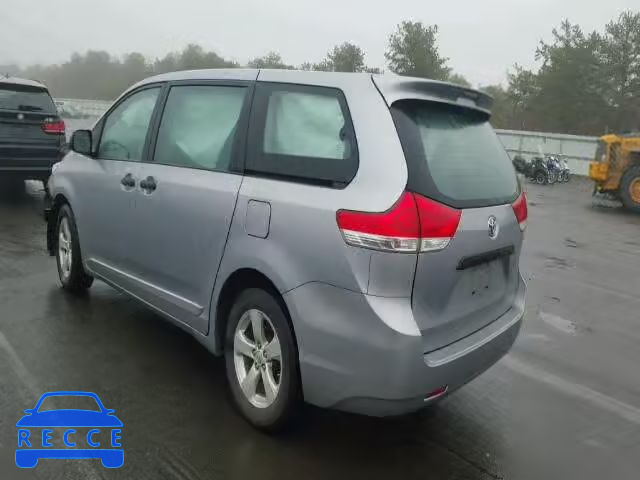 2014 TOYOTA SIENNA 5TDZK3DC3ES476089 image 2