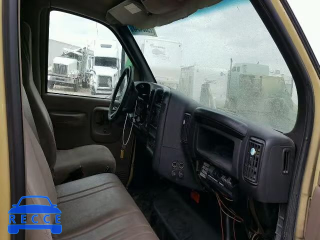 2005 GMC C5500 C5C0 1GDG5C1E65F906097 image 4