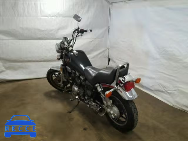 1983 HONDA VF750C JH2RC0711DM110932 image 2