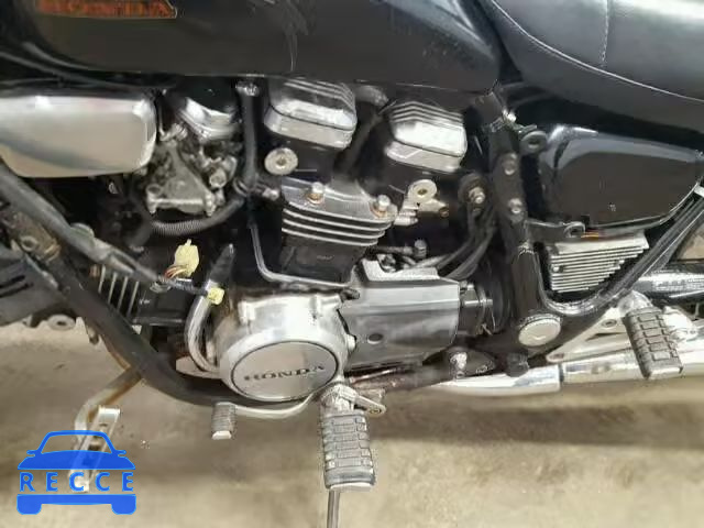 1983 HONDA VF750C JH2RC0711DM110932 Bild 6