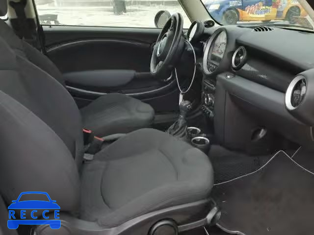 2011 MINI COOPER S WMWSV3C56BTY13781 image 4