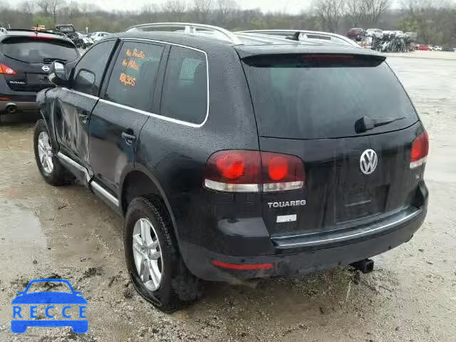 2010 VOLKSWAGEN TOUAREG TD WVGFK7A9XAD000636 Bild 2