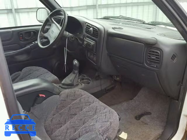 1998 GMC JIMMY 1GKDT13WXW2541525 image 4