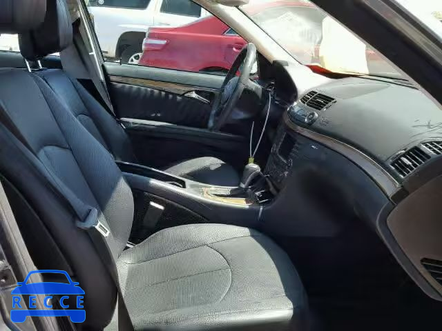2008 MERCEDES-BENZ E550 WDBUF72X18B267729 image 4