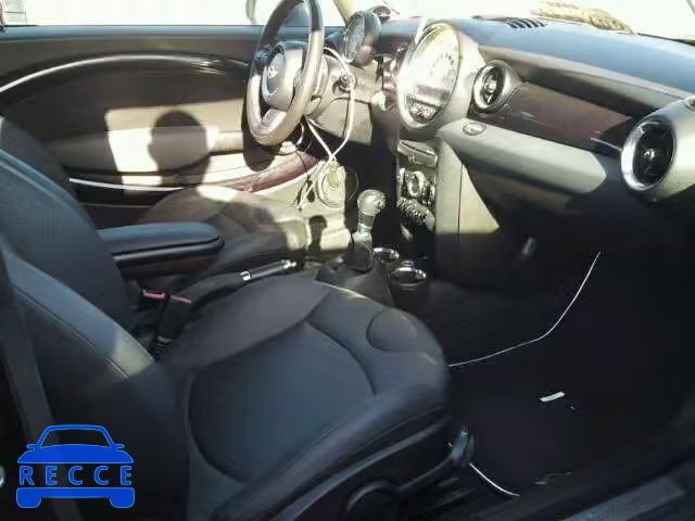 2011 MINI COOPER S WMWSV3C51BTY11663 image 4