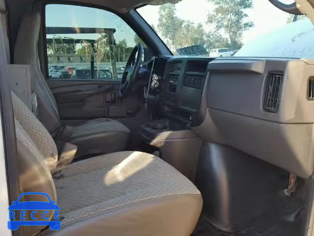 2005 CHEVROLET EXPRESS CU 1GBHG31U651146457 Bild 4