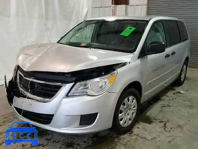 2011 VOLKSWAGEN ROUTAN S 2V4RW4DGXBR766448 image 1