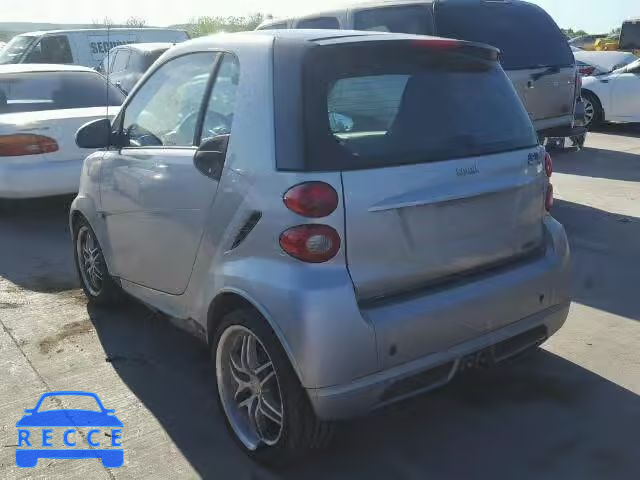 2009 SMART FORTWO WMEEJ31X09K244296 Bild 2