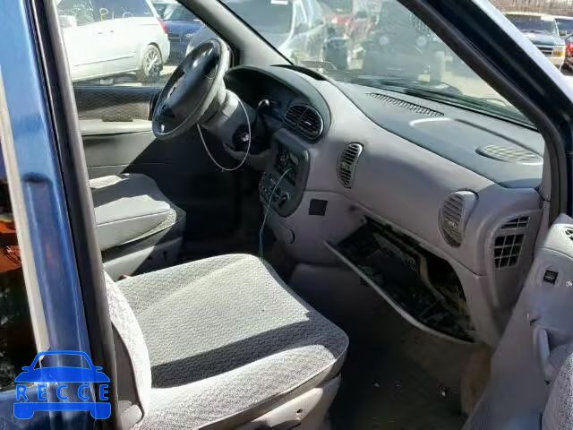2000 CHRYSLER VOYAGER 2C4GJ25G1YR894900 image 4