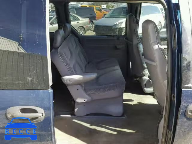 2000 CHRYSLER VOYAGER 2C4GJ25G1YR894900 image 5