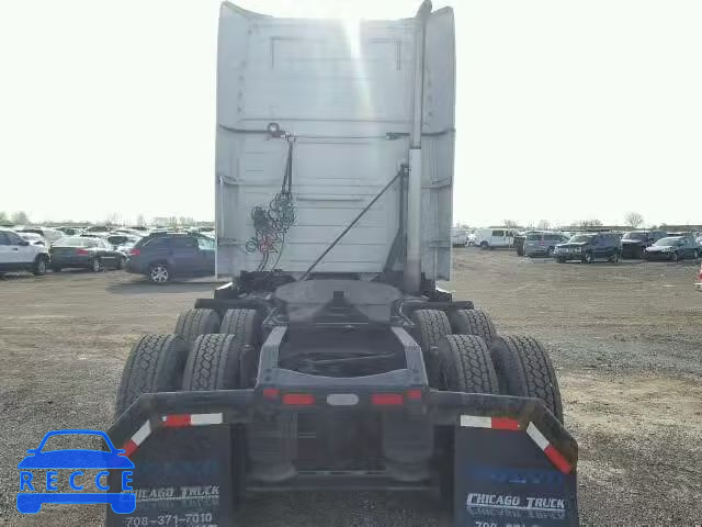 2012 VOLVO VNL 4V4NC9TJ5CN553163 image 8