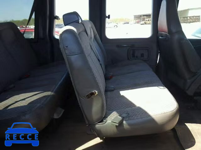 2004 GMC SAVANA G25 1GJGG25U441126128 Bild 5