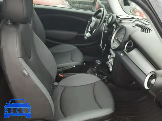 2010 MINI COOPER CLU WMWML3C54ATX38477 image 4