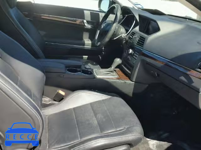 2010 MERCEDES-BENZ E550 WDDKJ7CB2AF008908 image 4