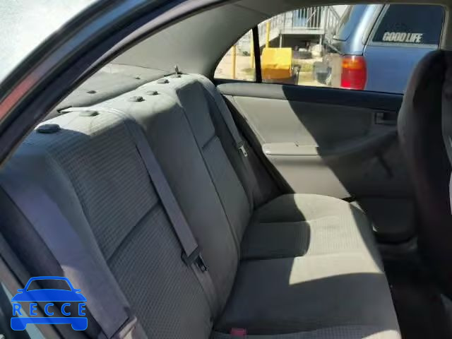 2005 TOYOTA COROLLA 1NXBR32E25Z437339 image 5