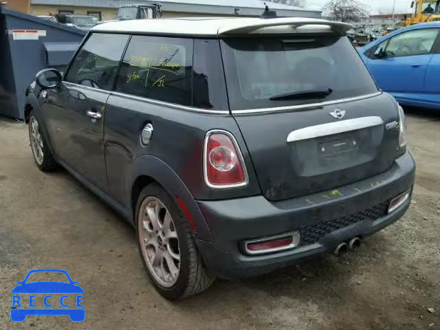 2011 MINI COOPER S WMWSV3C52BTY20811 image 2