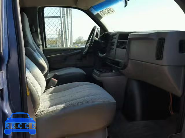 2003 CHEVROLET EXPRESS G2 1GAGG25U231182101 image 4