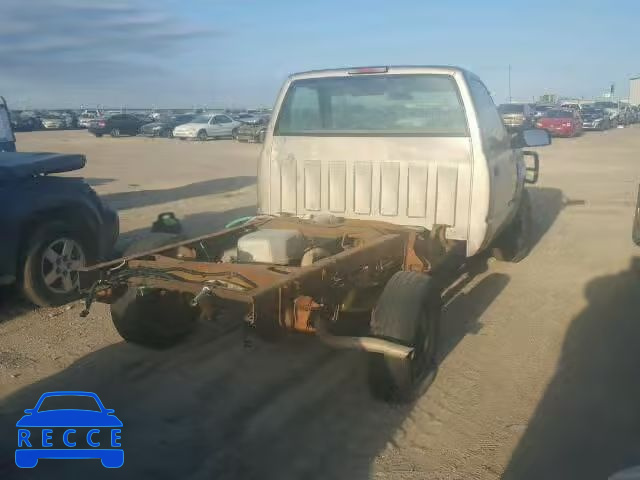 2000 CHEVROLET K2500 1GBGK24J4YF434412 image 3