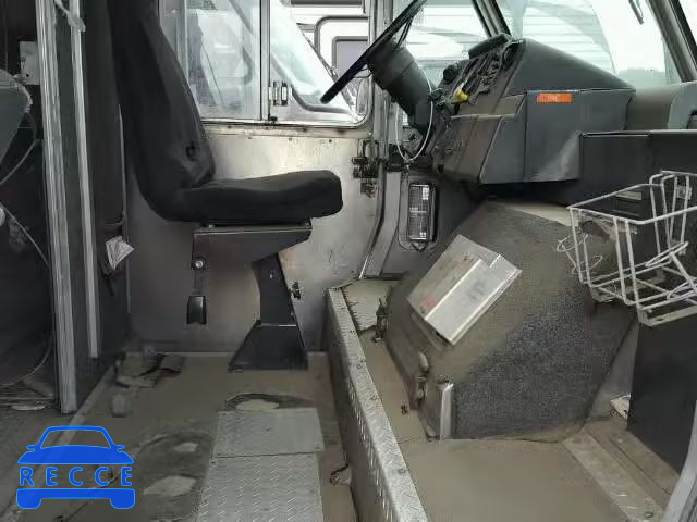 1998 FREIGHTLINER M LINE WAL 4UZA4FF41WC912273 Bild 4