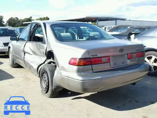 1997 TOYOTA CAMRY 4T1BF22K9VU034774 image 2