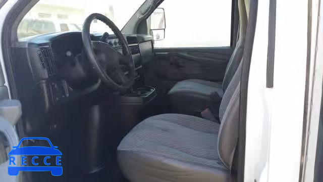 2005 CHEVROLET EXPRESS CU 1GBJG31U951247400 Bild 5