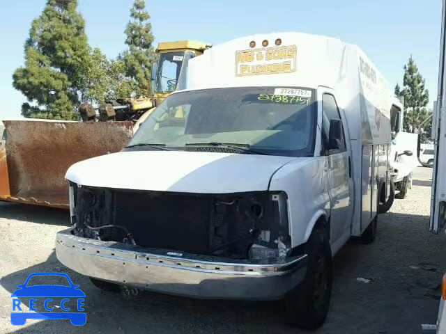 2005 GMC SAVANA G35 1GDHG31U051245427 image 1