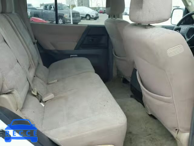 2002 MITSUBISHI MONTERO XL JA4MW31R02J018536 image 5