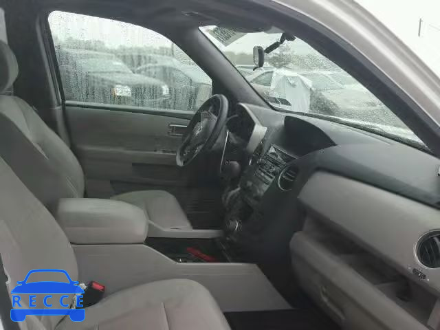 2015 HONDA PILOT SE 5FNYF4H38FB070914 image 4