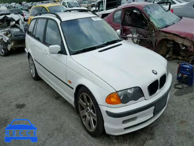 2000 BMW 323IT WBAAR3345YJB35104 image 0