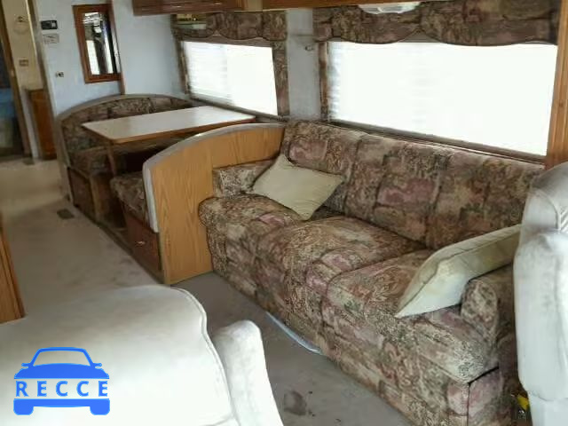 1999 FORD MOTORHOME 3FCNF53S0XJA32793 image 5