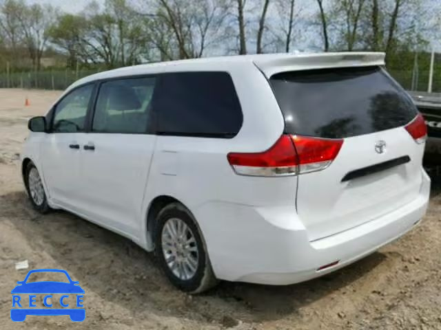 2013 TOYOTA SIENNA 5TDZK3DC7DS289422 image 2